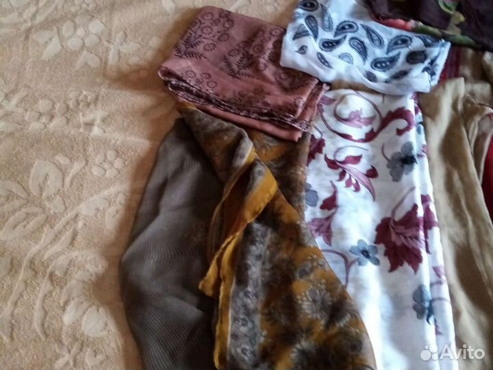 Платки женские