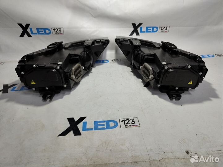 Фара правая левая Audi Q3 16-18 рест ксенон