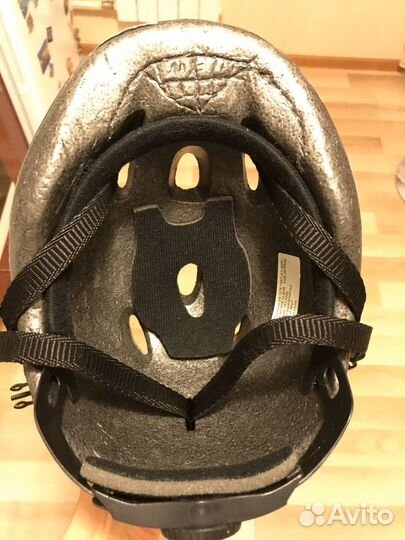 Продам детский шлем Re:action