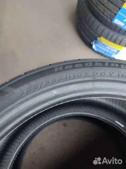 Habilead HF330 255/35 R19