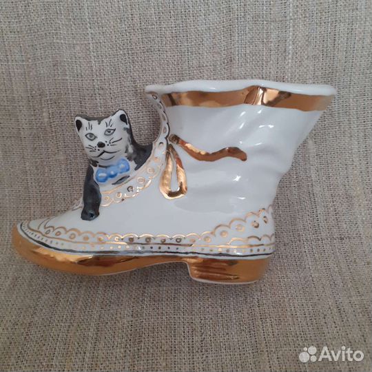Статуэтка кот в башмаке,песочное