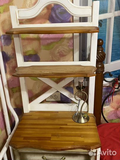 Туалетный столик