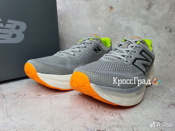 Яркие беговые кроссовки New Balance 1080