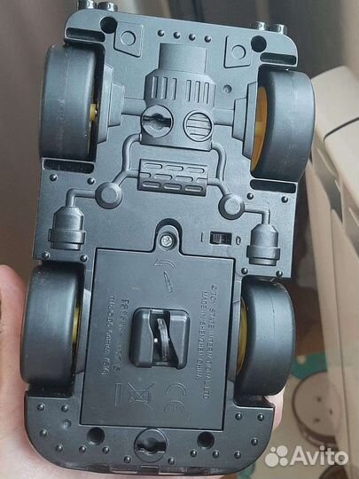 Фигурка бэтмен и бэтмен мобиль