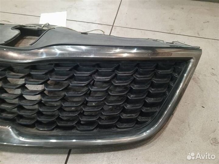 Решетка радиатора Kia Rio 2011-2016