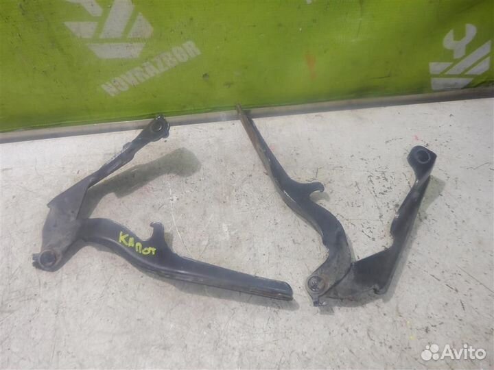 Петля капота Ниссан Мурано 02-08