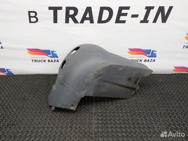 Угол бампера левый