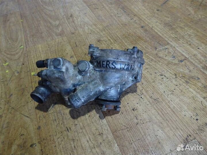 Насос водяной (помпа) Mercedes Benz W202 1993-2000