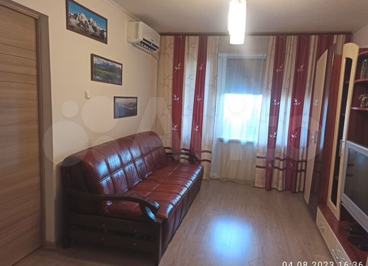 2-к. квартира, 43 м², 9/9 эт.