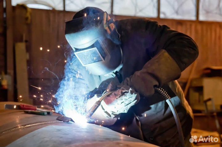 Электрогазосварщик. Вахта