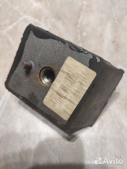 Болт рессоры 3302