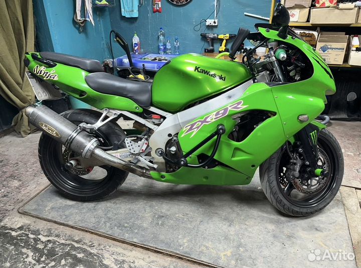 Kawasaki Ninja ZX-9R