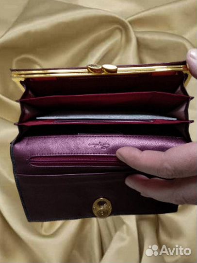 Женское портмоне Capri 1251