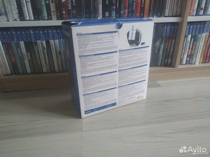 Б у Игровая гарнитура Сони Платинум 7.1 для PS4