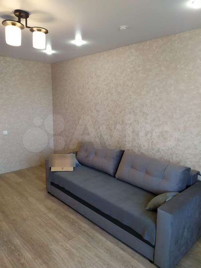 2-к. квартира, 58 м², 6/10 эт.