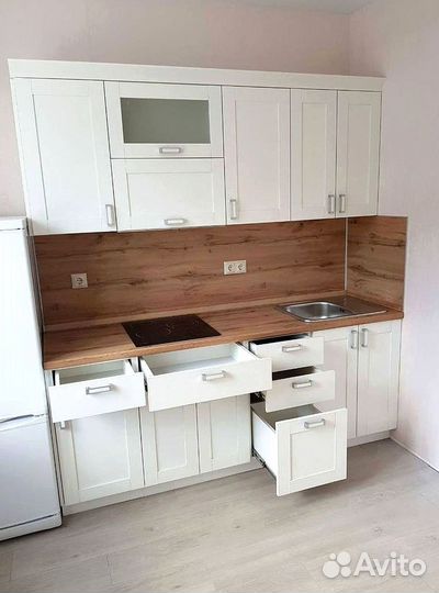 Кухонные гарнитуры