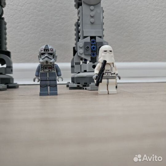 Lego star wars. Шагоход AT-AT. 75054