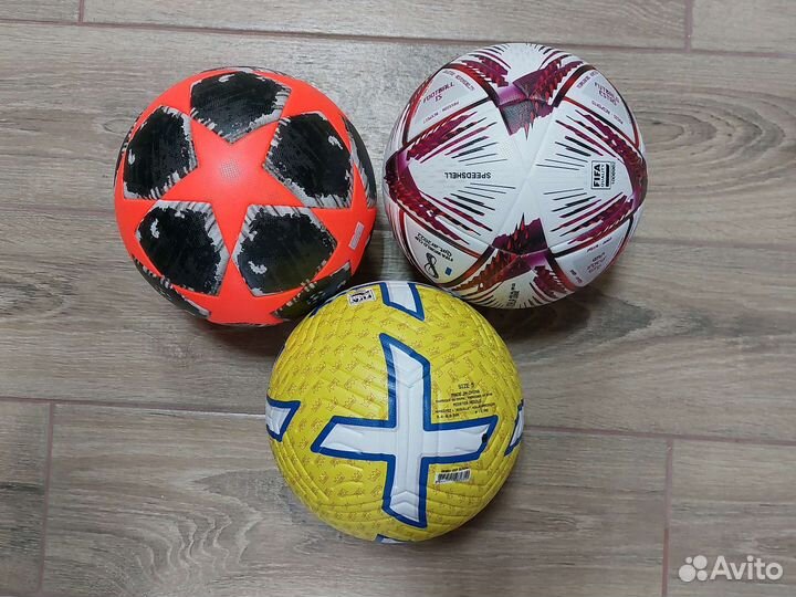 Футбольный мяч