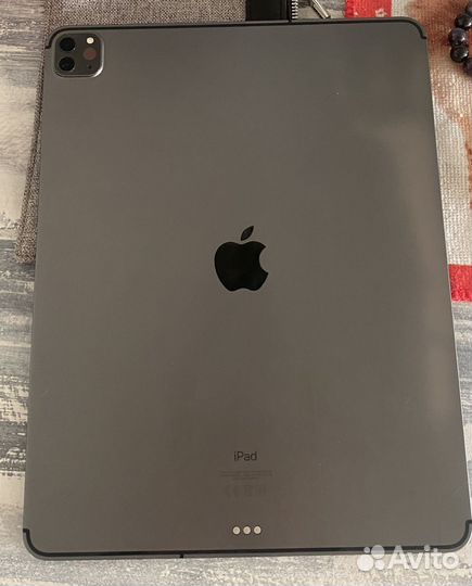 iPad pro 12.9 wi-fi+cellular с клавиатурой