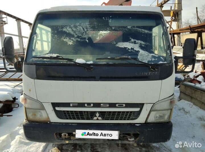 Бортовой грузовик Mitsubishi Fuso Canter с КМУ Palfinger, 2012