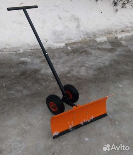 Снеговая лопата