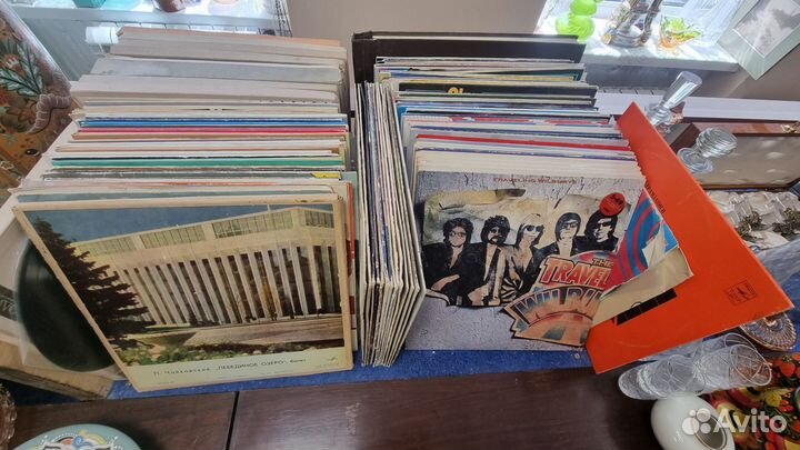 Виниловые пластинки в ассортименте