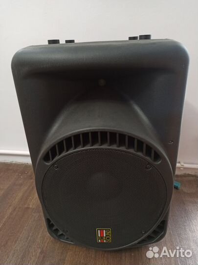 Сабвуфер и колонки