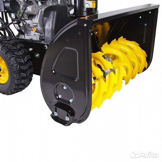 Бензиновый снегоуборщик Huter SGC 4800B 70/7/2 (мо