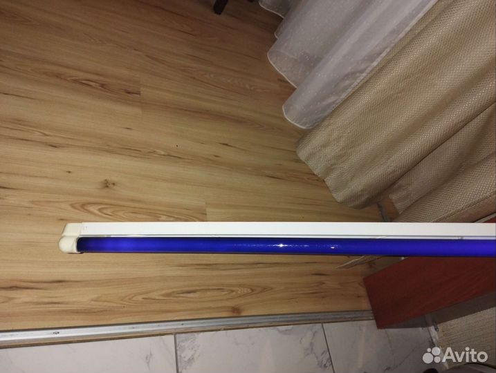 Ультрафиолетовая лампа