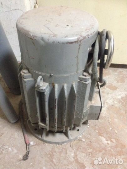 Фазорегулятор фр52Р 3-х фазный, 2 кva 220/380В 5.2