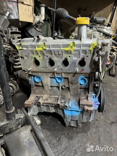 Renault sandero 1 Двигатель 1.4