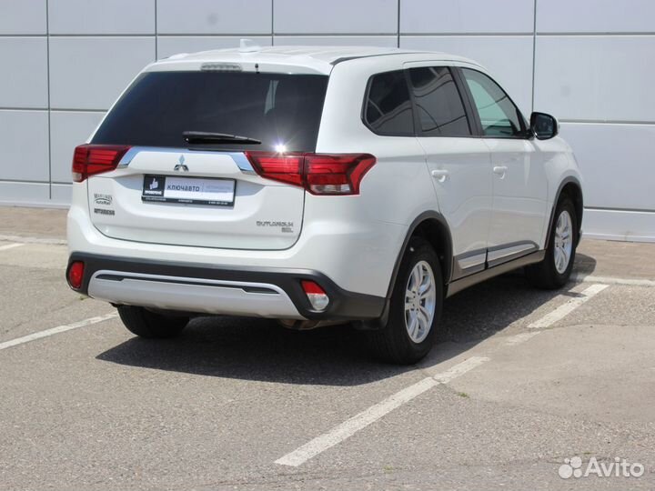 Mitsubishi Outlander 2.0 CVT, 2018, 147 300 км