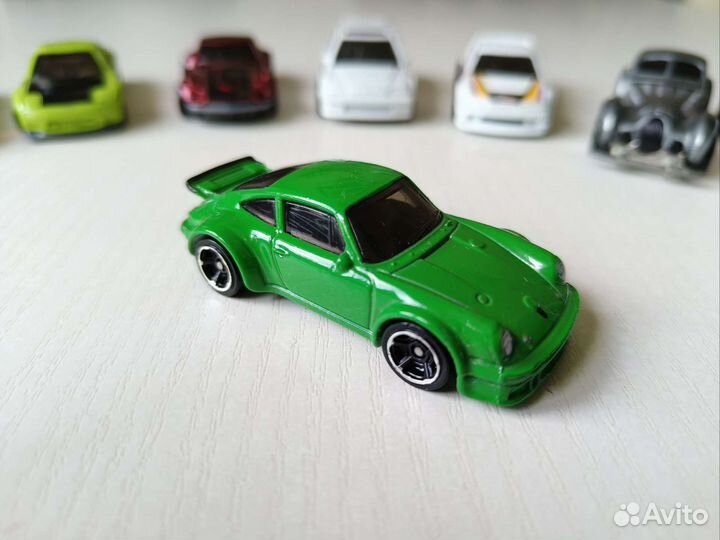 Лот Hot Wheels