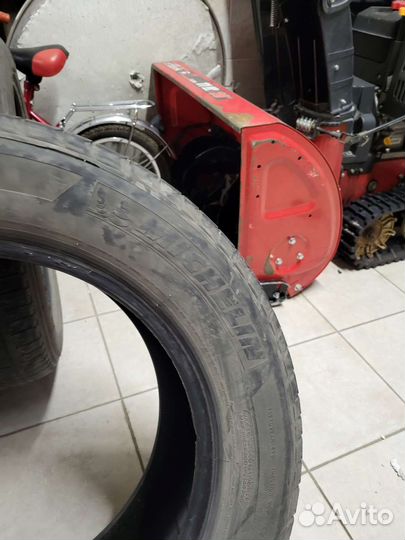 Michelin 4x4 Synchrone 4/5 R18 204