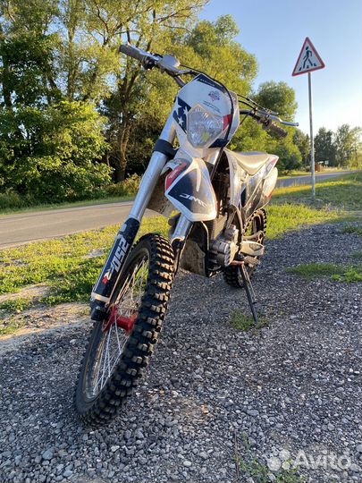 Продам JMC 250 FRR