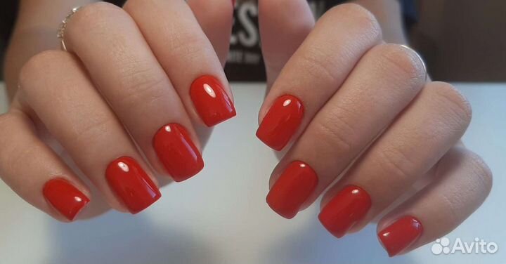 Маникюр, педикюр