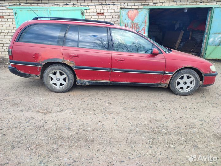 Opel Omega 2.0 МТ, 1998, 243 000 км