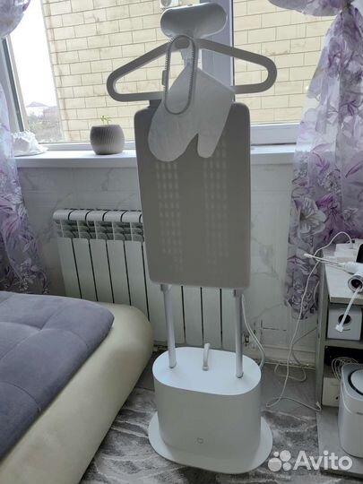 Отпариватель вертикальный с гладильной доской