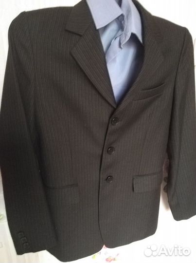 Новый пиджак р 152 см Пеплос и рубашка