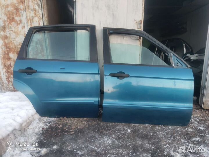 Ford s max. Дверь