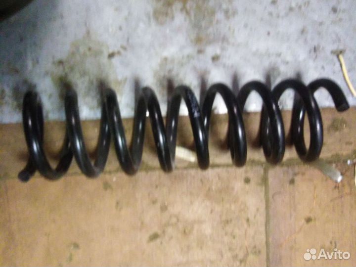 Пружина передняя мерседес w210