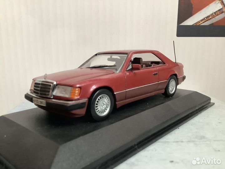 Mercedes Benz E 320 CE W124 1:43 Minichamps