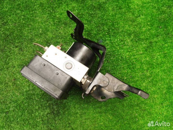 Блок ABS Suzuki Escudo/ Grand Vitara TD54W TD94W