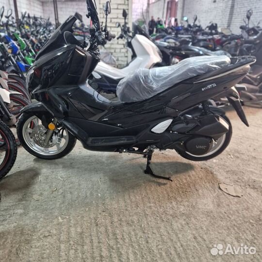 Скутер Honda PCX 200 replica (с птс) Чёрный