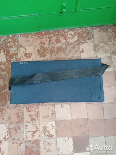 Ящик рыбацкий+пренодлежности