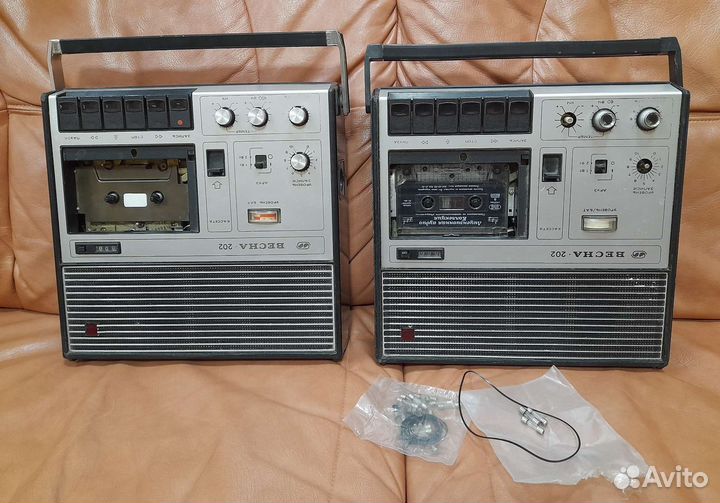 Весна-202. 2 шт.вместе. Под ремонт, на запчасти