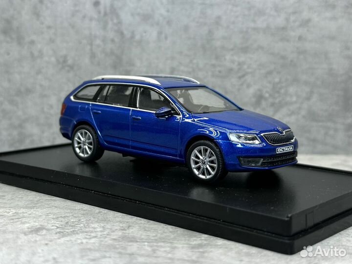 Модель автомобиля Skoda Octavia A7 Combi 1:43