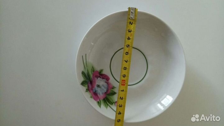 Блюдце от чайного сервиза 
