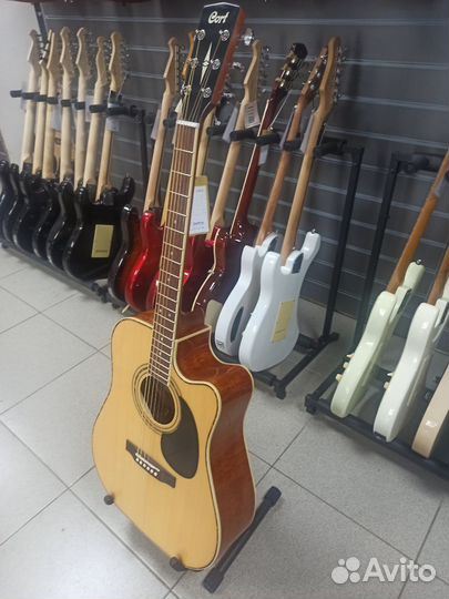 Электроакустическая гитара Cort AD880CE-NAT б/у