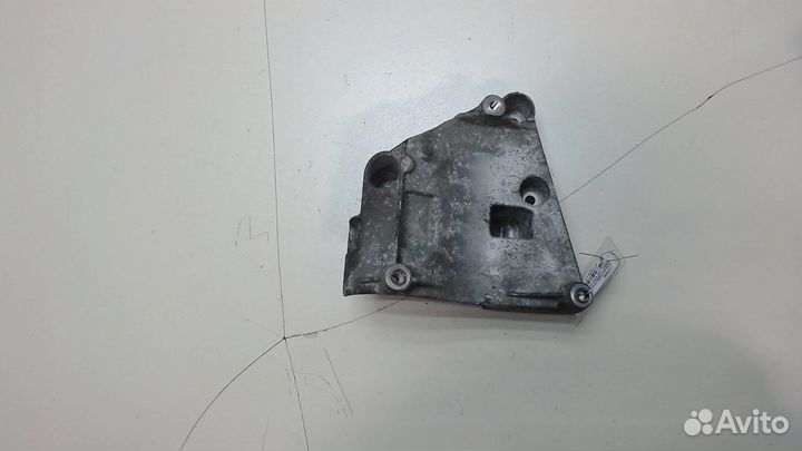 Кронштейн кондиционера BMW X5 E53, 2004